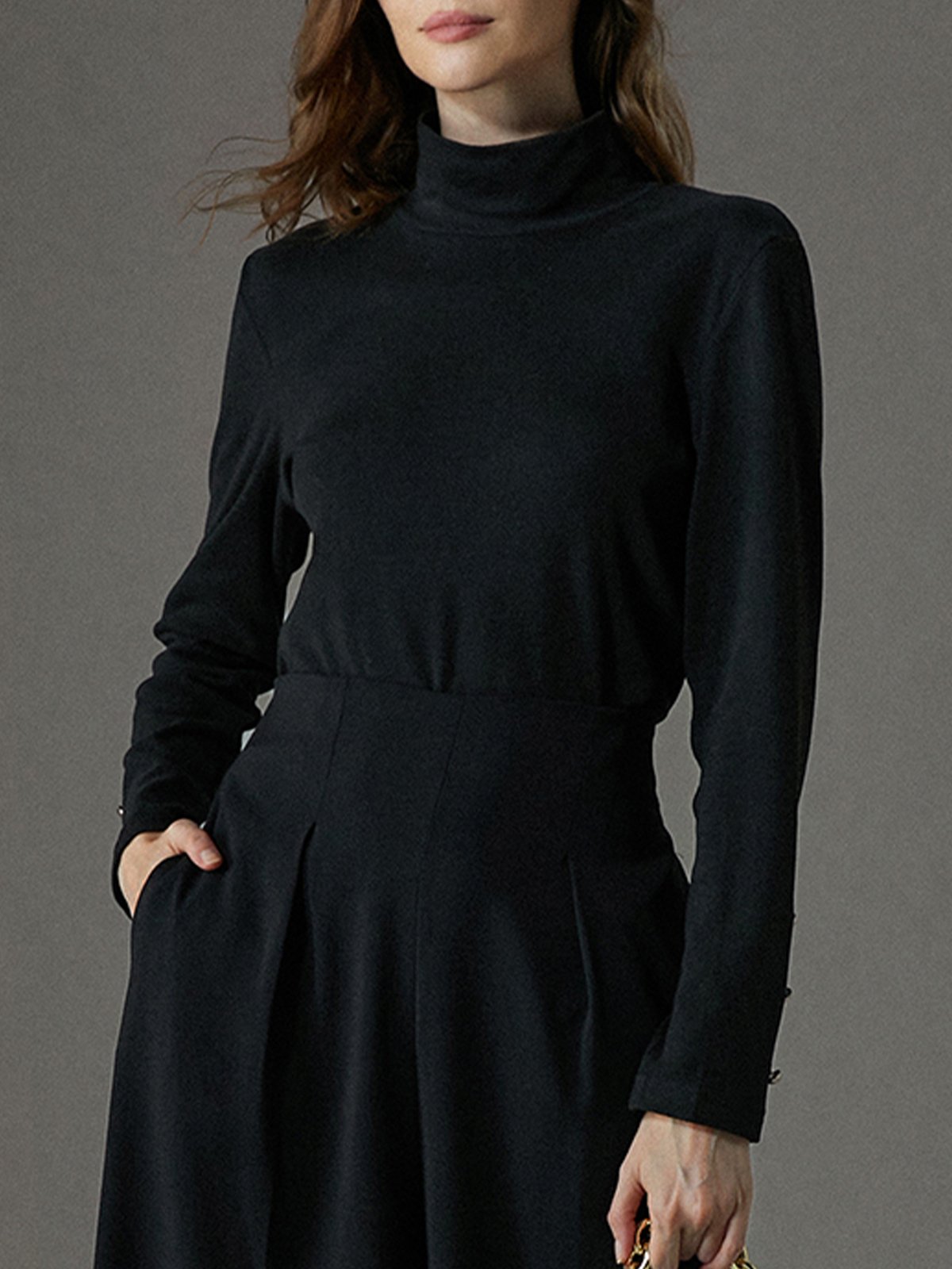 Simple Plain Turtleneck Long Sleeve T-Shirt