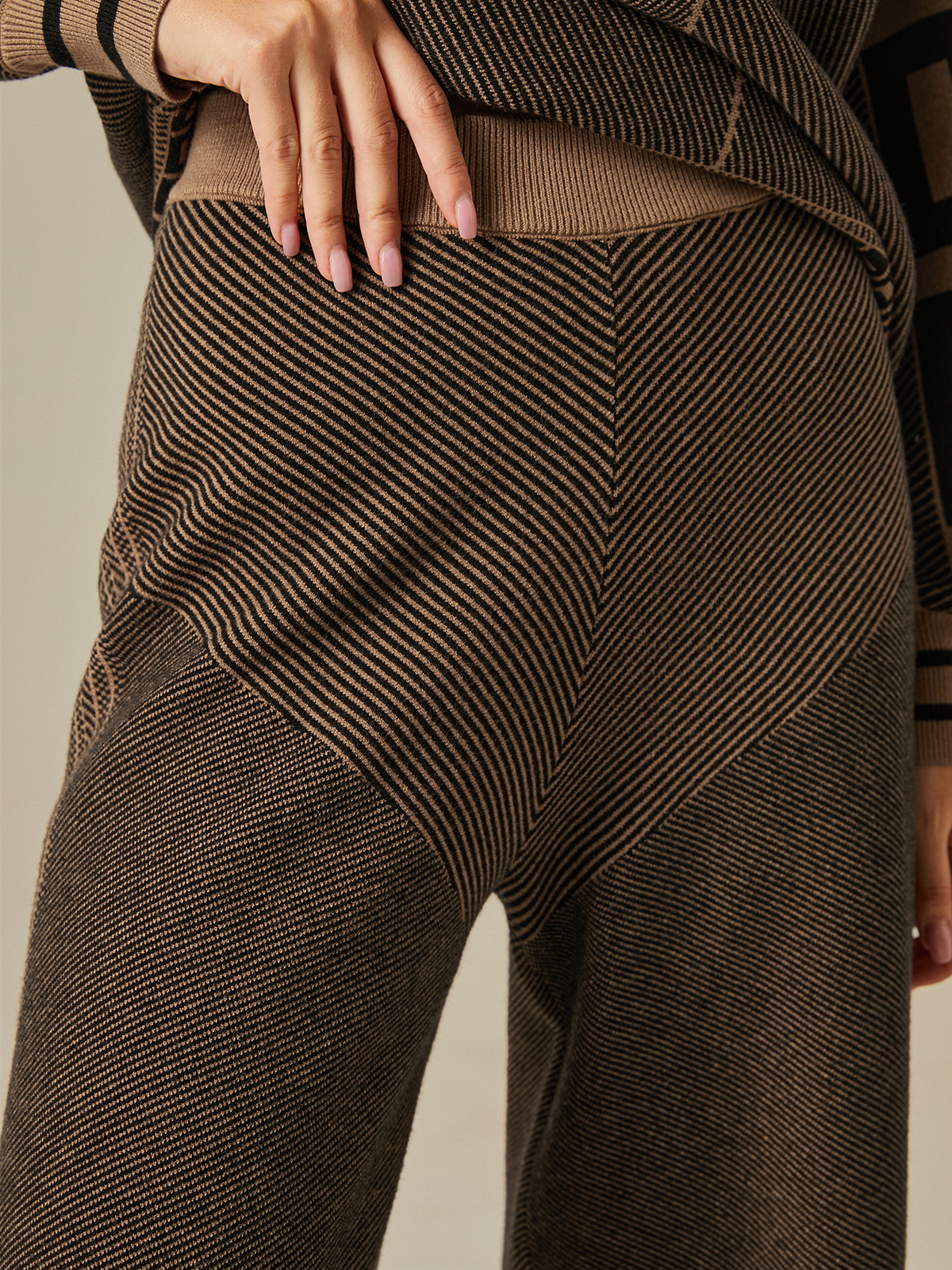 Urban Geometric Regular Fit Fashion Pants