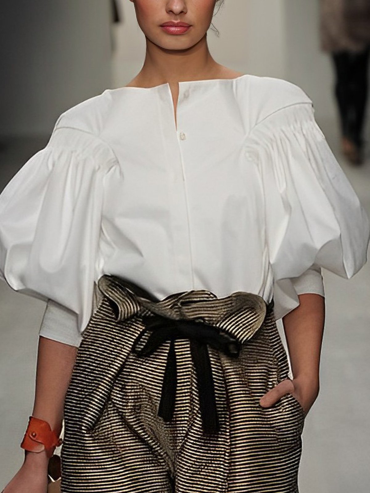 Regular Fit Urban Boat Neck Plain Blouse