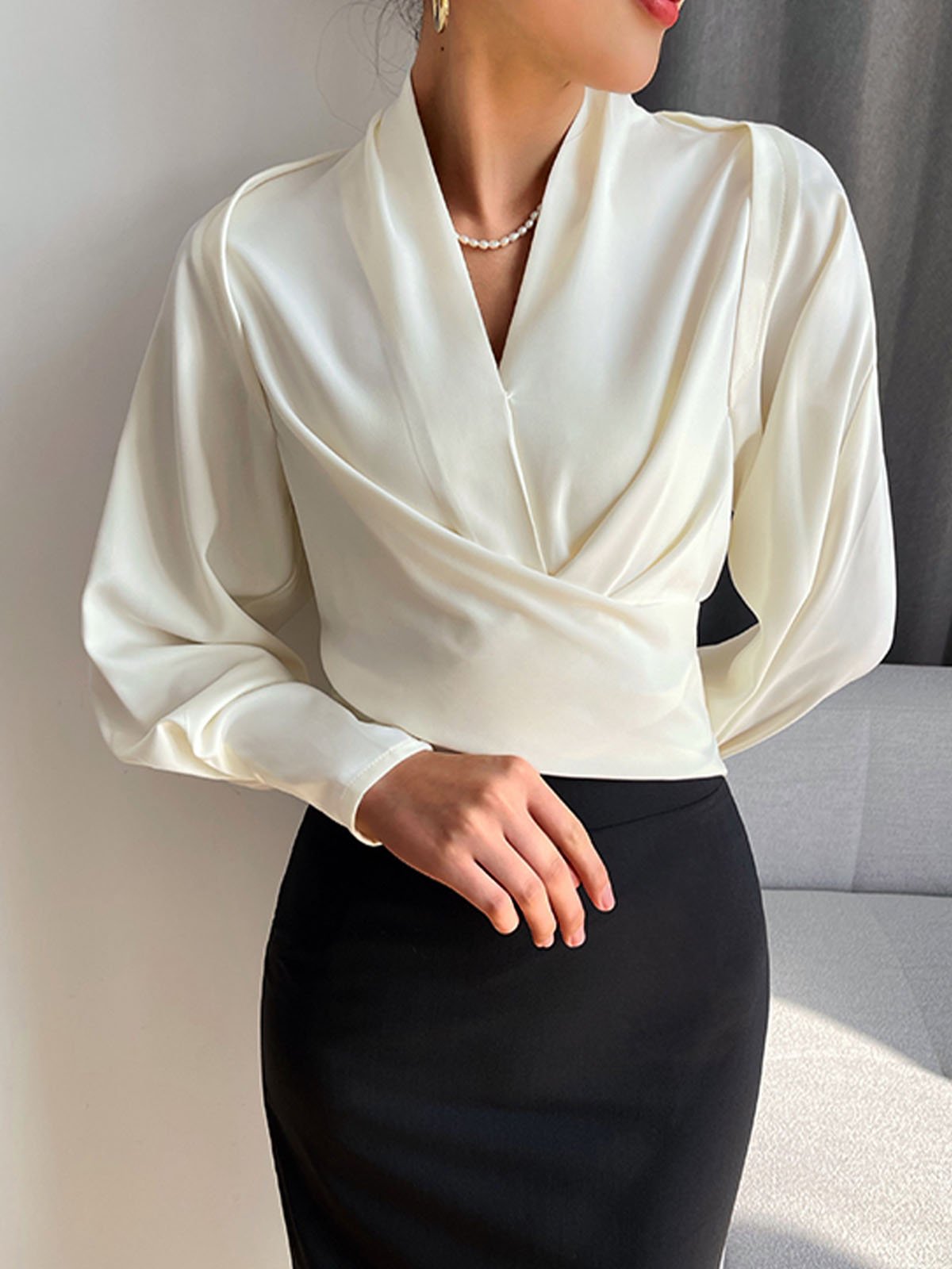 Plain V Neck Regular Fit Elegant Blouse