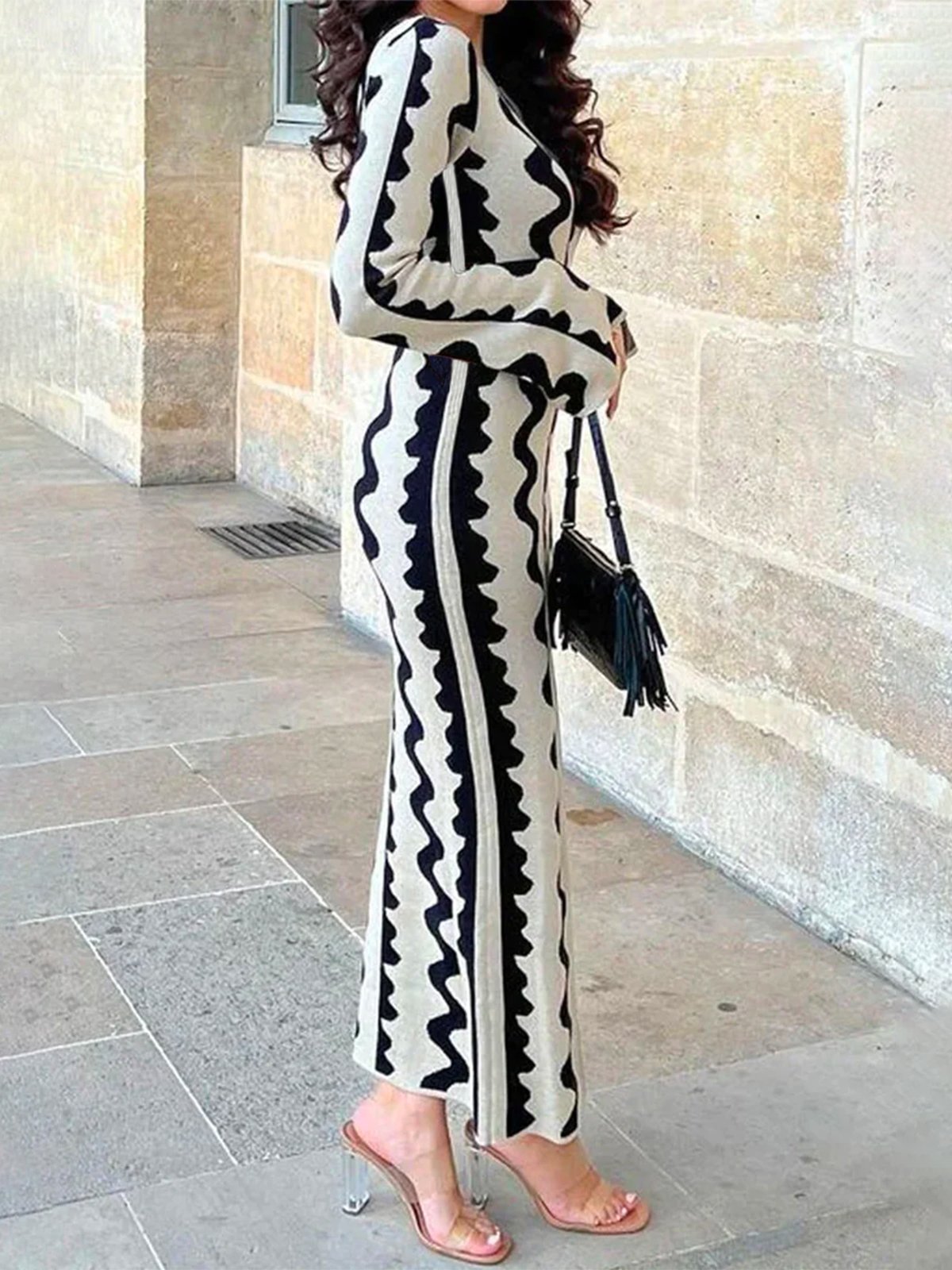 Elegant Crew Neck Chevron Sweater Maxi Dress With No Belt