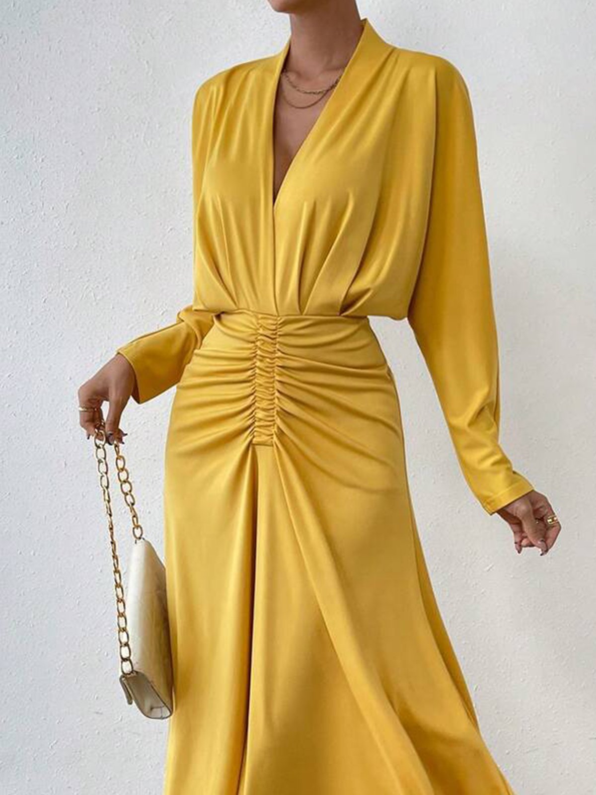 Plain Elegant Regular Fit V Neck  Ruched Dress