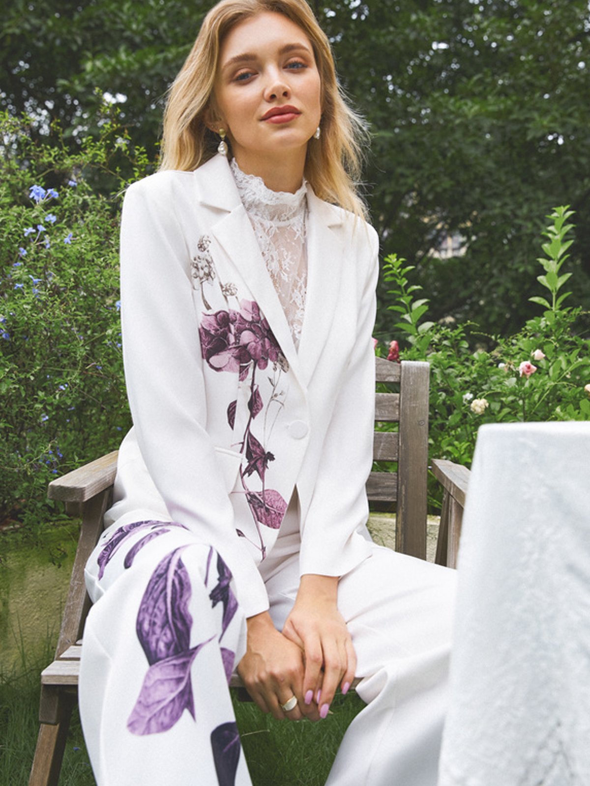 V Neck Floral Urban Blazer